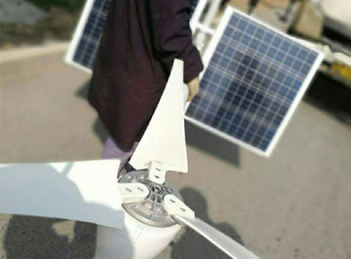 服務(wù)客戶，樹歐陸風(fēng)機新形象